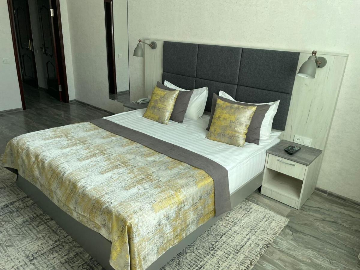 Altyn Adam Hotel Petropavlovsk Exteriér fotografie